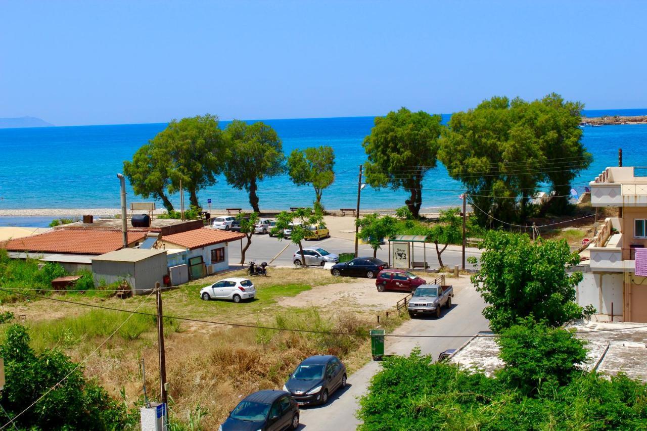 Beachfront Lux Apartments & Gym 4 Chania  Exterior foto